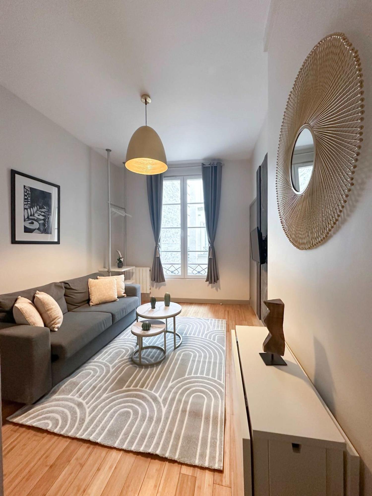 Renovated Champs-Elysees Retreat Apartamento Paris Exterior foto