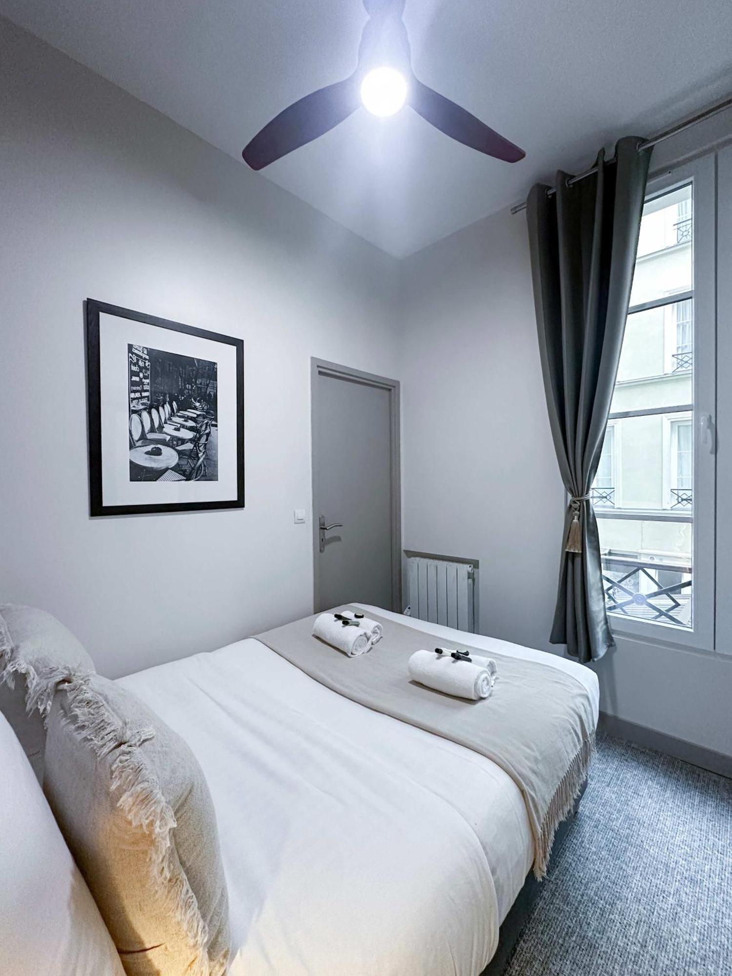 Renovated Champs-Elysees Retreat Apartamento Paris Exterior foto